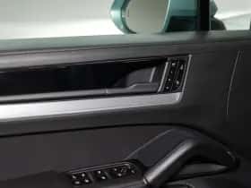 Porsche Cayenne (2024) thumbnail 31