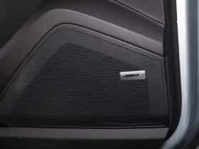 Porsche Cayenne (2024) thumbnail 32