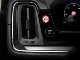 Porsche Cayenne (2024) thumbnail 34