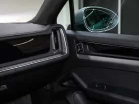Porsche Cayenne (2024) thumbnail 53