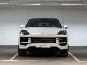 Porsche Cayenne (2024) thumbnail 4