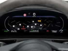 Porsche Cayenne (2024) thumbnail 36