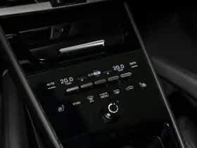 Porsche Cayenne (2024) thumbnail 45