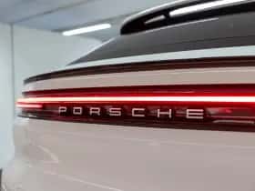 Porsche Cayenne (2024) thumbnail 10