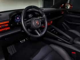 Porsche Macan (2025) thumbnail 17
