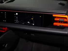 Porsche Macan (2025) thumbnail 43