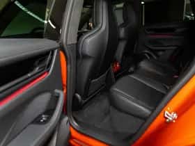 Porsche Macan (2025) thumbnail 50