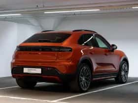 Porsche Macan (2025) thumbnail 8