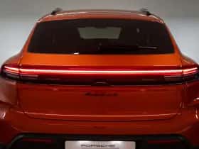 Porsche Macan (2025) thumbnail 9