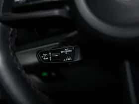 Porsche Cayenne (2024) thumbnail 24