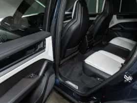 Porsche Cayenne (2024) thumbnail 36