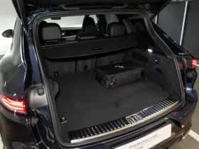 Porsche Cayenne (2024) thumbnail 43