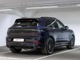 Porsche Cayenne (2024) thumbnail 7