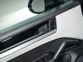 Porsche Cayenne (2024) thumbnail 64