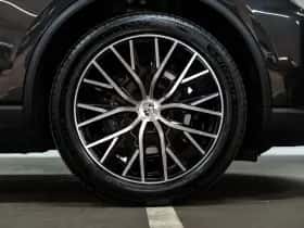 Porsche Macan (2026) thumbnail 13