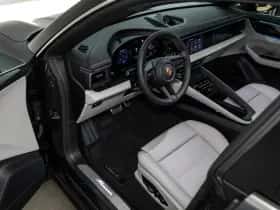 Porsche Macan (2026) thumbnail 31
