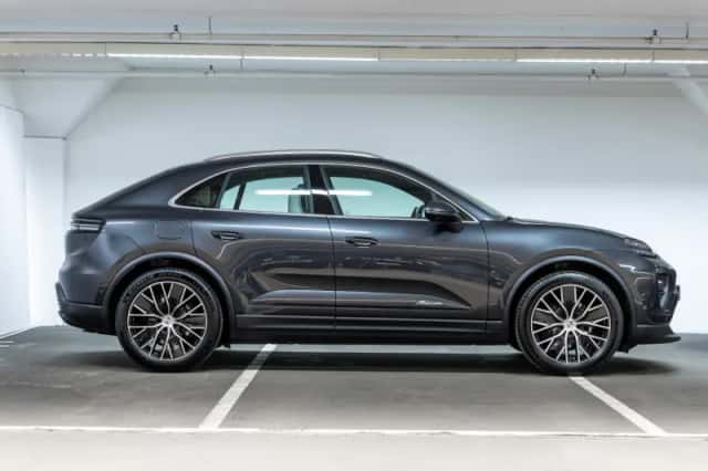 Porsche Macan (2026) thumbnail 6