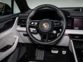 Porsche Macan (2026) thumbnail 61