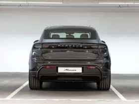 Porsche Macan (2026) thumbnail 8