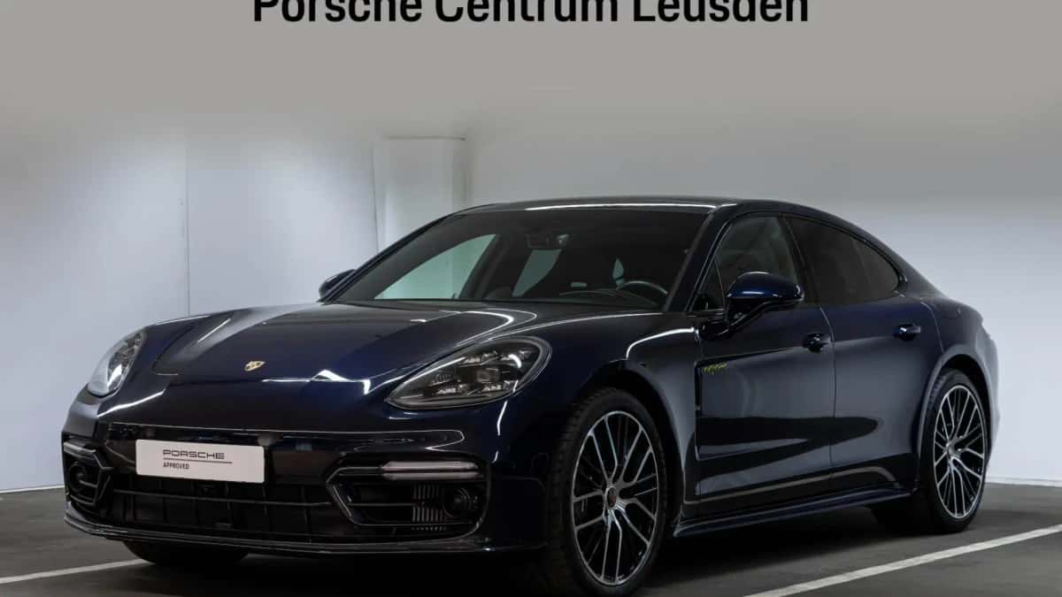 Porsche Panamera (2022) — foto 1