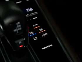 Porsche Panamera (2022) thumbnail 41