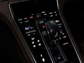 Porsche Panamera (2022) thumbnail 42
