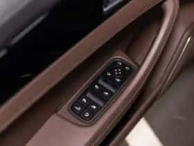 Porsche Panamera (2022) thumbnail 57
