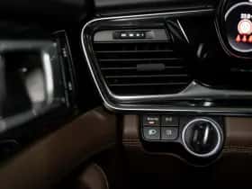 Porsche Panamera (2022) thumbnail 60