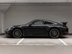 Porsche 911 (2021) thumbnail 2