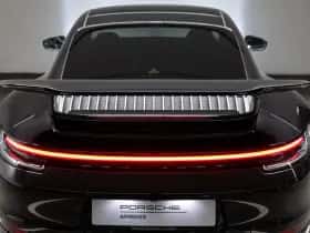 Porsche 911 (2021) thumbnail 9