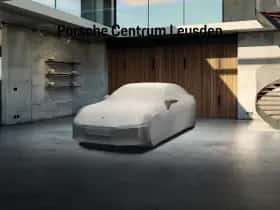 Porsche Panamera (2023)