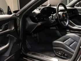 Porsche Taycan (2022) thumbnail 19