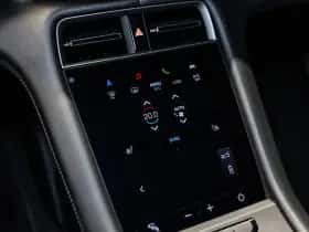 Porsche Taycan (2022) thumbnail 31