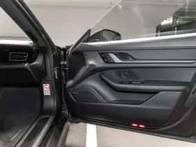 Porsche Taycan (2022) thumbnail 35