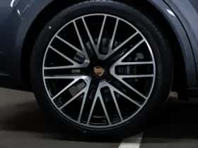 Porsche Cayenne (2026) thumbnail 17