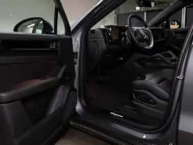Porsche Cayenne (2026) thumbnail 22