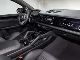 Porsche Cayenne (2026) thumbnail 23
