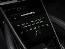 Porsche Cayenne (2026) thumbnail 38