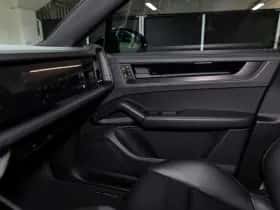 Porsche Cayenne (2026) thumbnail 48