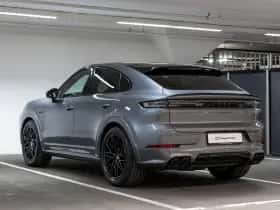 Porsche Cayenne (2026) thumbnail 3