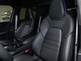 Porsche Cayenne (2026) thumbnail 18