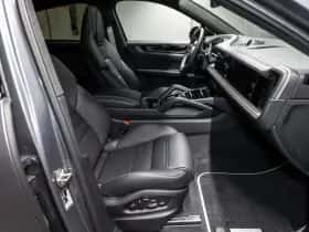 Porsche Cayenne (2026) thumbnail 38