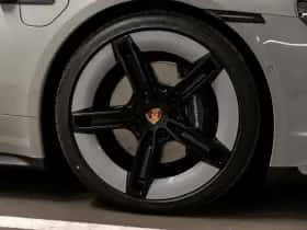 Porsche Taycan (2026) thumbnail 15
