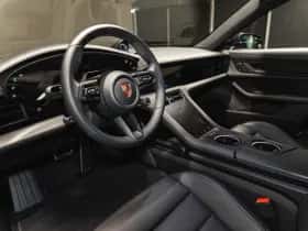 Porsche Taycan (2026) thumbnail 17