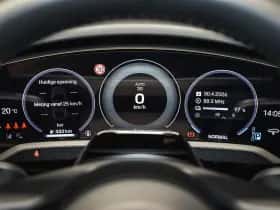 Porsche Taycan (2026) thumbnail 26
