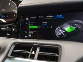 Porsche Taycan (2026) thumbnail 42