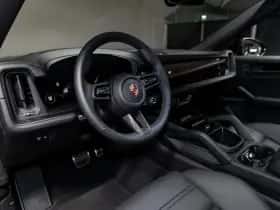 Porsche Cayenne (2026) thumbnail 15