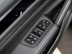 Porsche Cayenne (2026) thumbnail 38