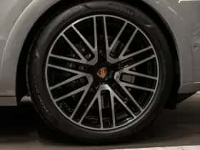Porsche Cayenne (2026) thumbnail 14