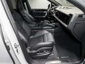 Porsche Cayenne (2026) thumbnail 41